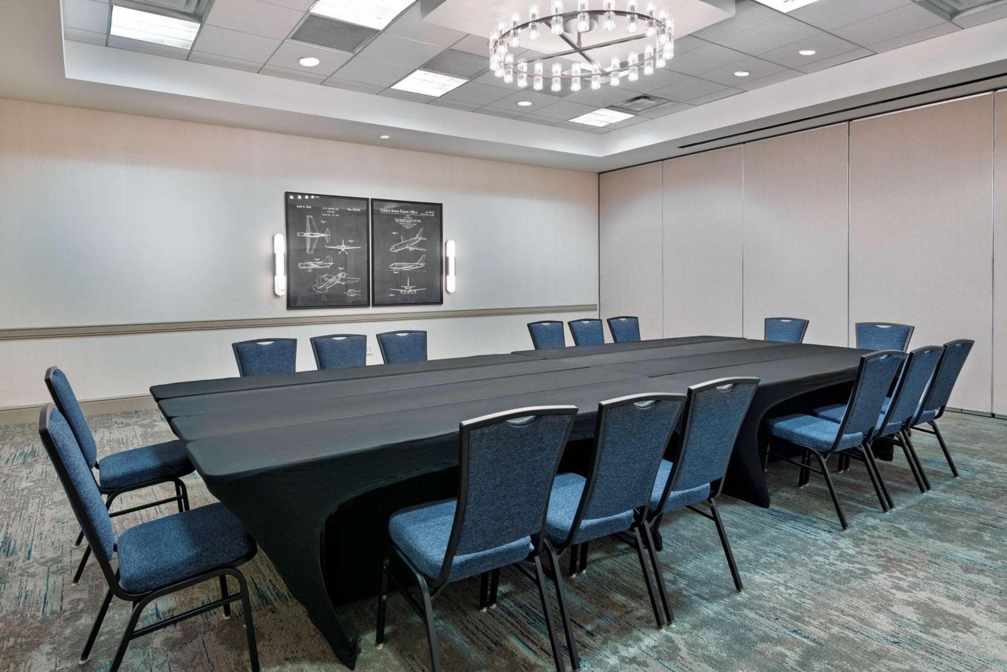 Hilton Garden Inn Tampa Airport/Westshore Екстер'єр фото