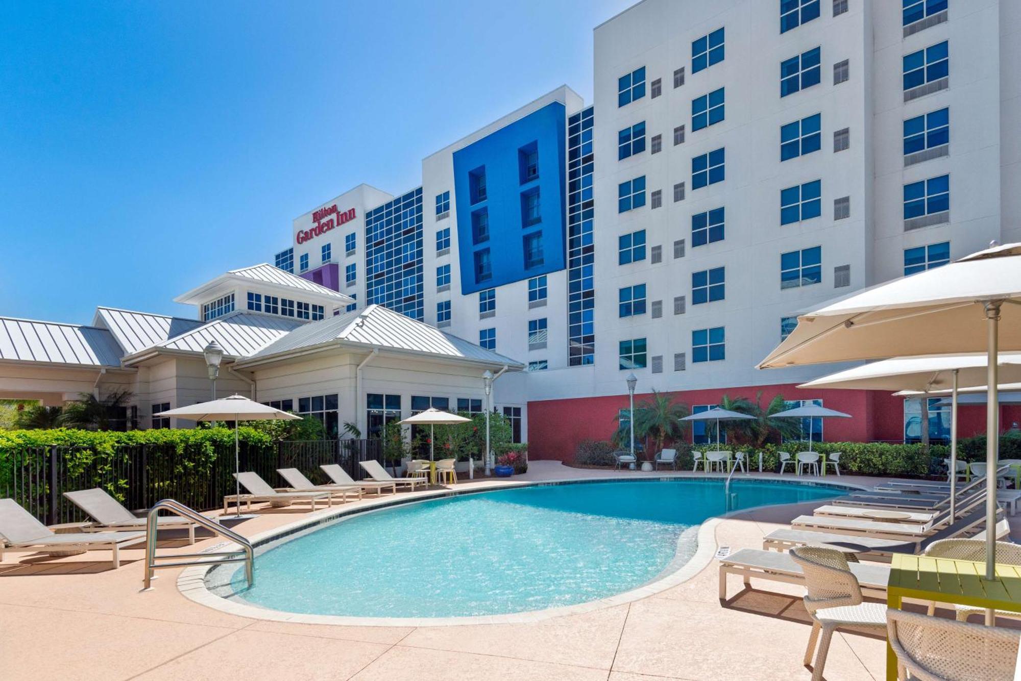 Hilton Garden Inn Tampa Airport/Westshore Екстер'єр фото