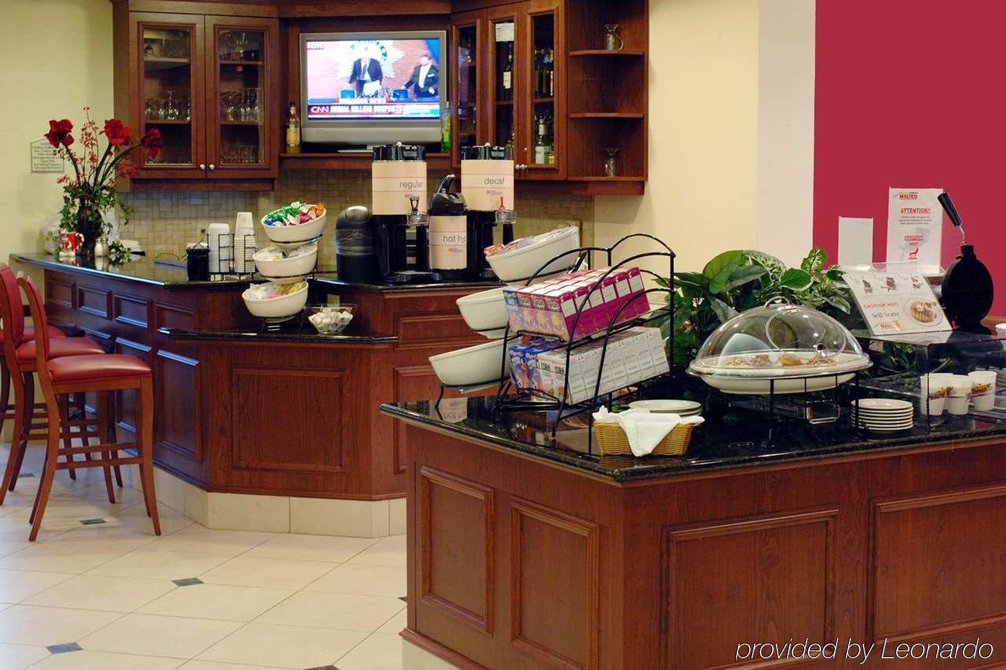 Hilton Garden Inn Tampa Airport/Westshore Ресторан фото