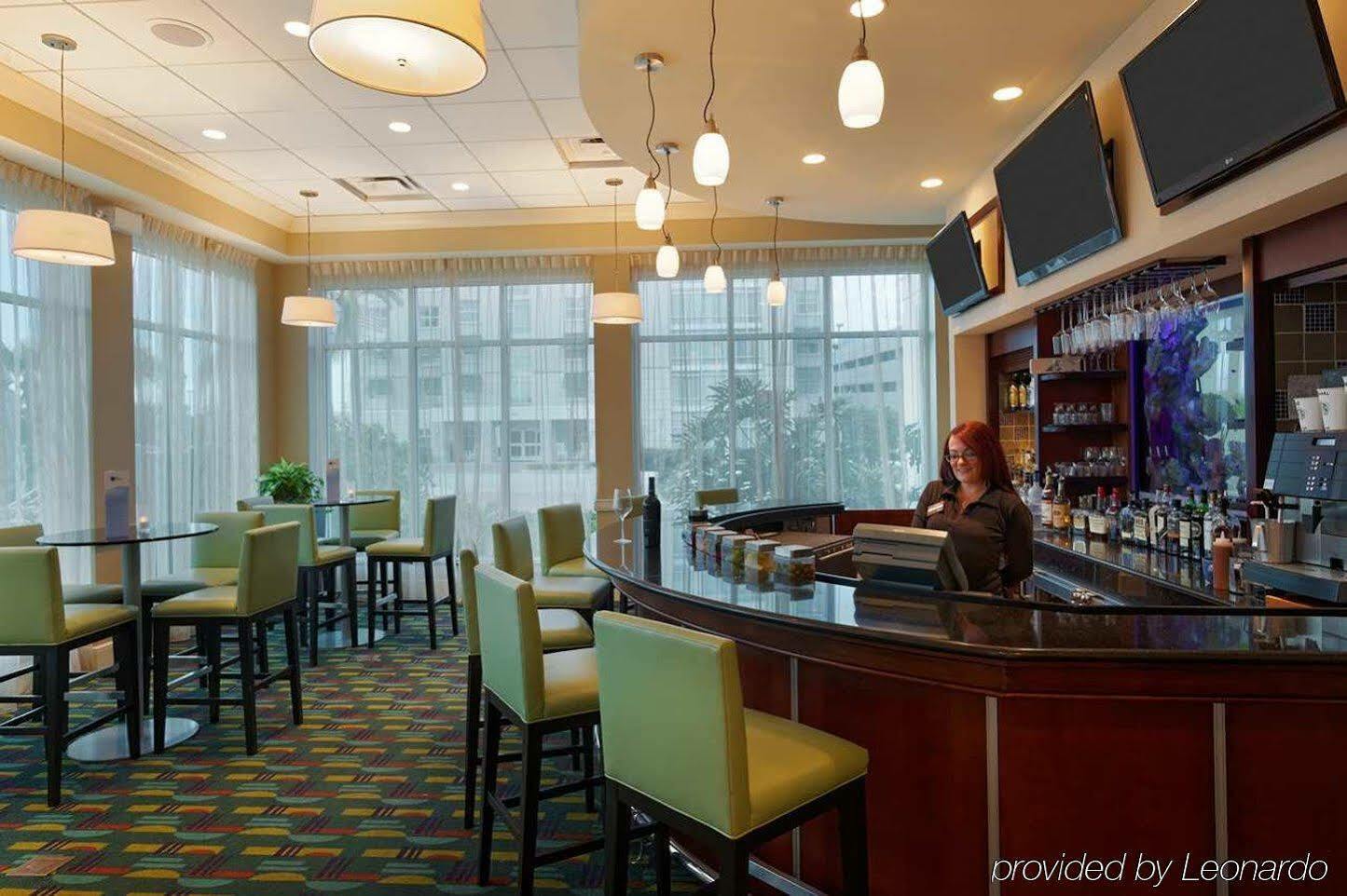 Hilton Garden Inn Tampa Airport/Westshore Екстер'єр фото